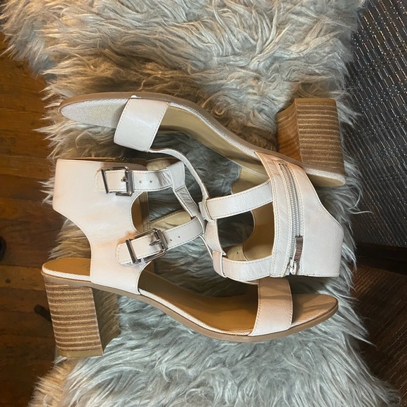 Franco Sarto Sandal - Picture 7 of 9